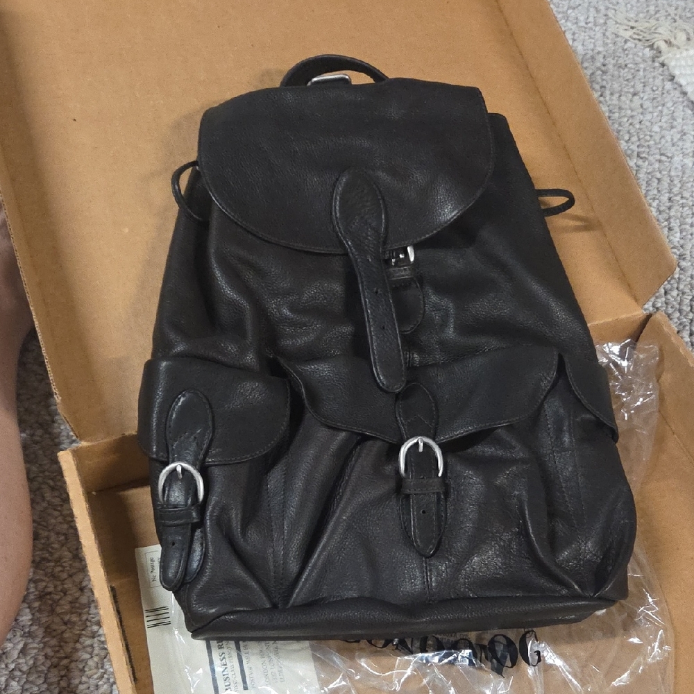 London Fog Vintage Soft Leather Bag